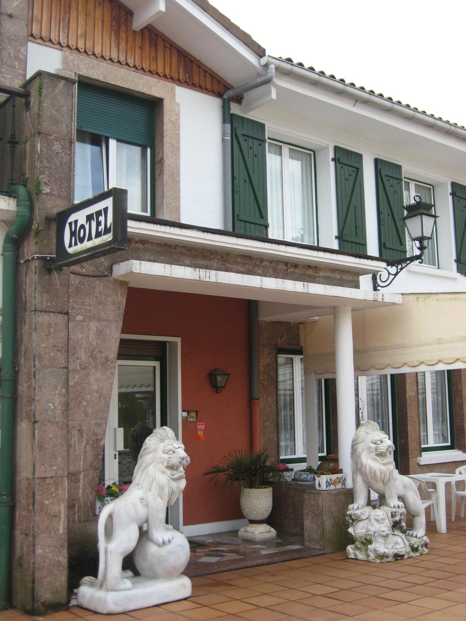 Gurutzeberri Hotell Oiartzun Exteriör bild
